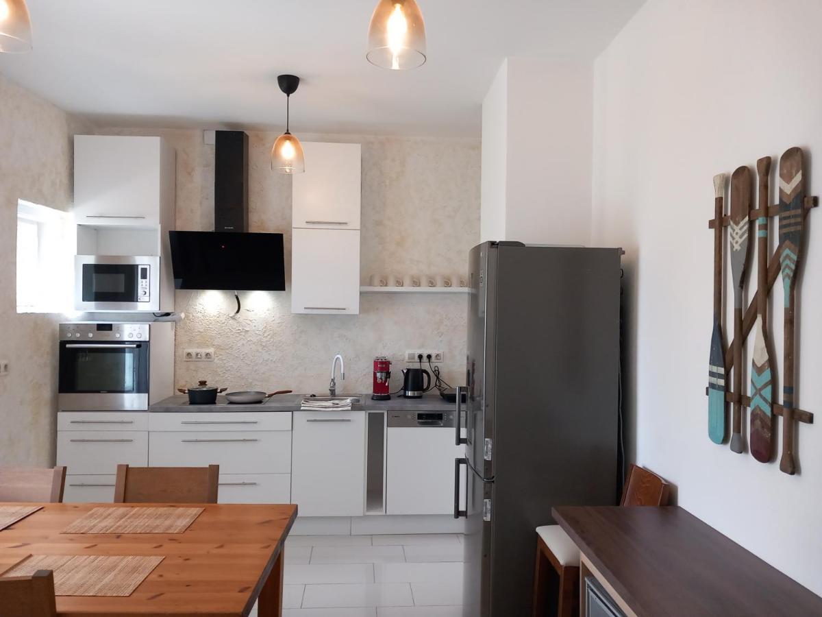 Korvin One Apartman Pápa 外观 照片